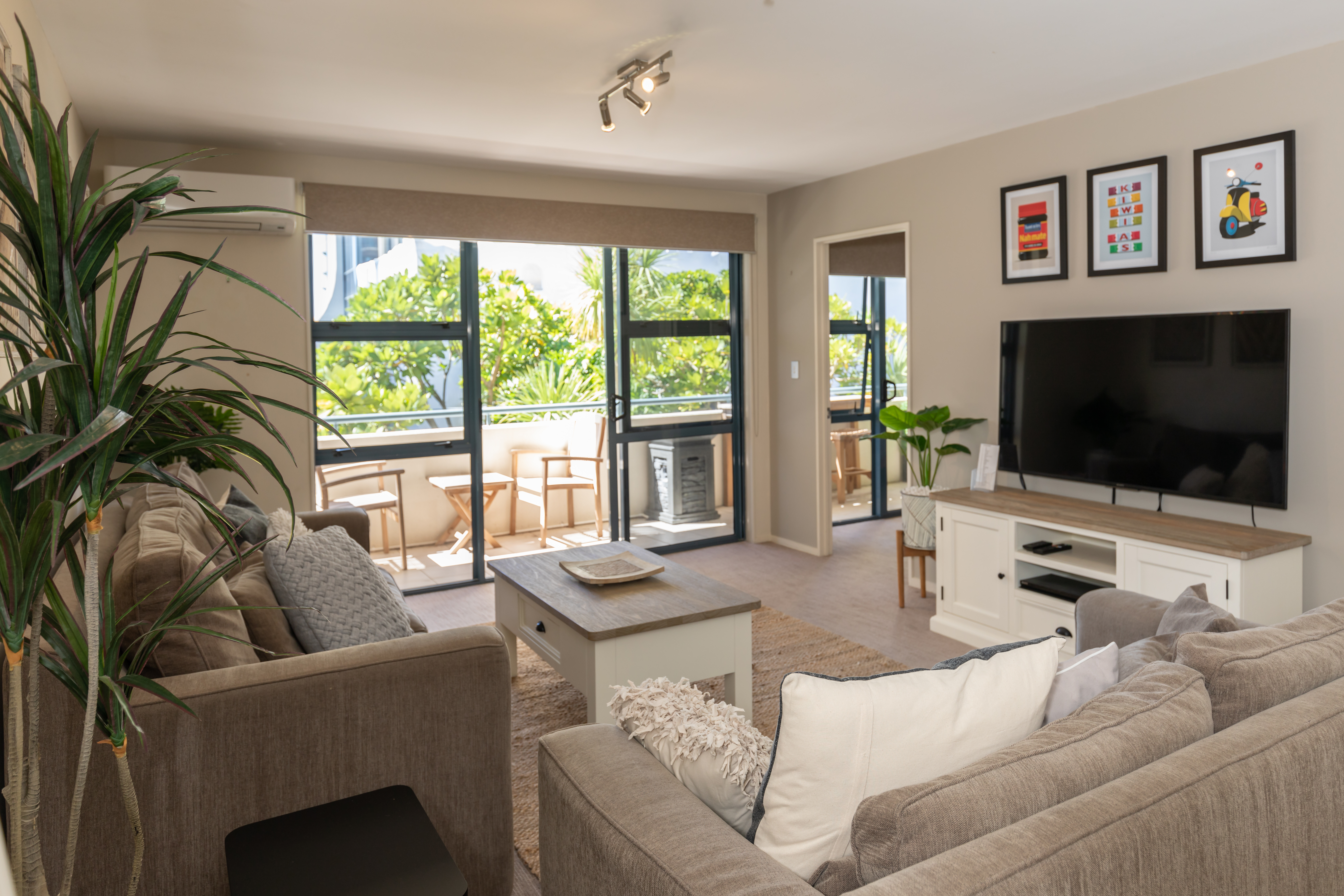 About Mount Maunganui Beachfront